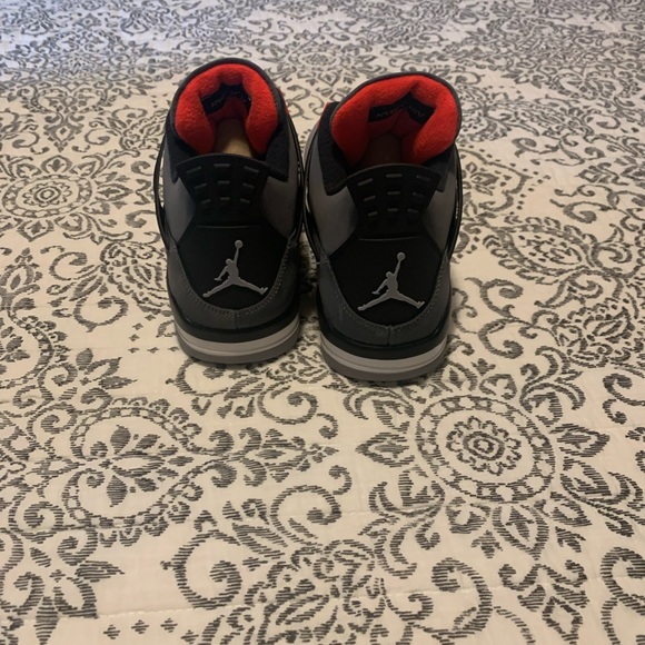 Air Jordan retro 4 - Picture 4 of 7